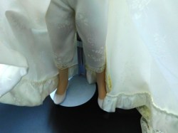 CURLY TOP MAIN FEET